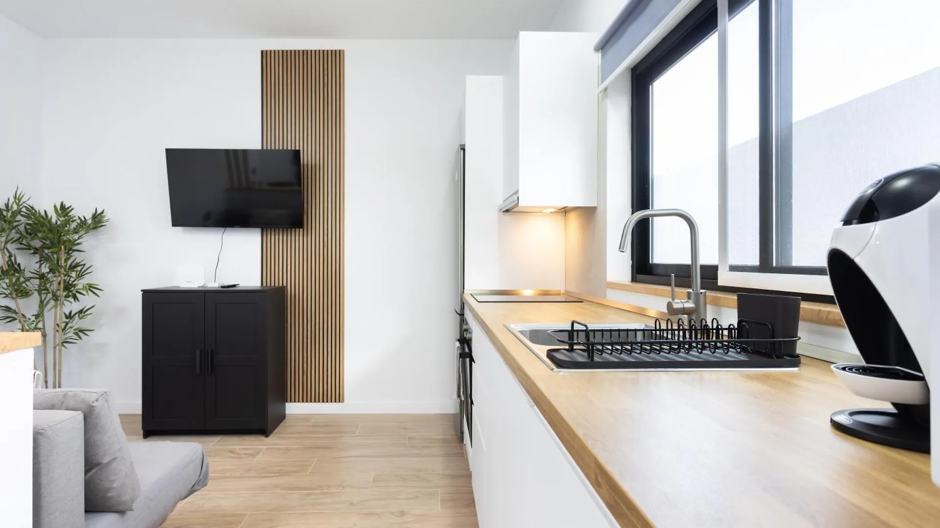 Home2Book Radiant & Stylish Urban Apartment Santa Cruz de Tenerife